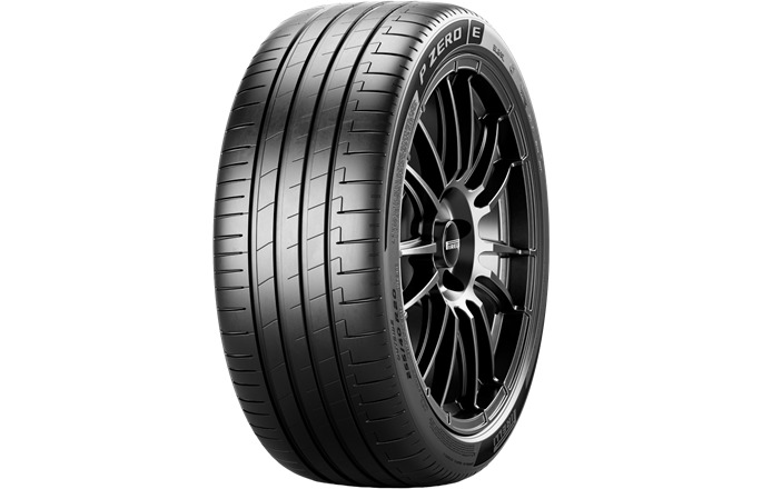 PIRELLI PZERO E Sommard�ck